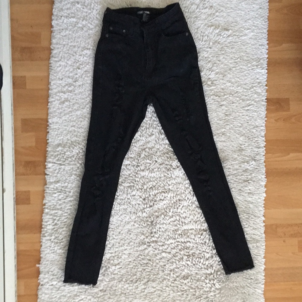Black FashionNova Skinny Jeans